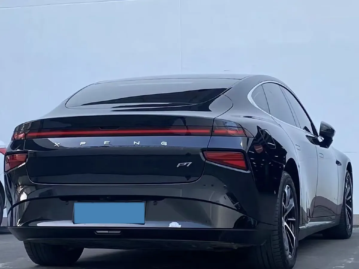 2022 Xpeng P7 BEV 83.1KWH,autocango,china used car exporter,china ev exporter,chinese used car exporter,chinese used ev exporter