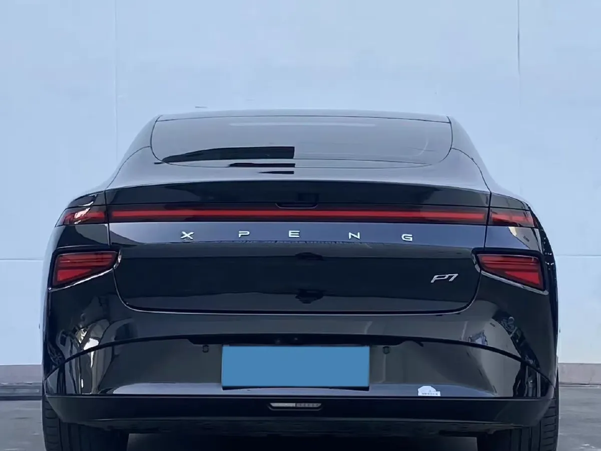 2022 Xpeng P7 BEV 83.1KWH,autocango,china used car exporter,china ev exporter,chinese used car exporter,chinese used ev exporter