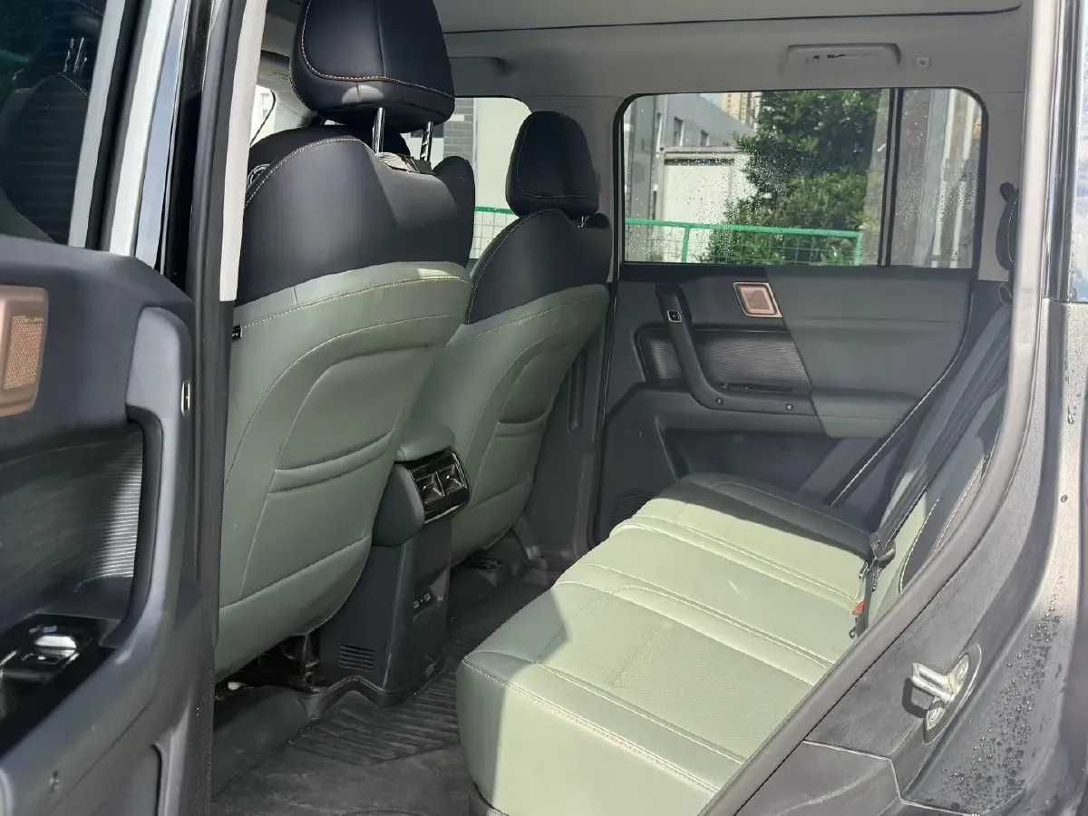 2024 JMC DaDao 2.3T 245HP L4 8AT,autocango,china used car exporter,china ev exporter,chinese used car exporter,chinese used ev exporter