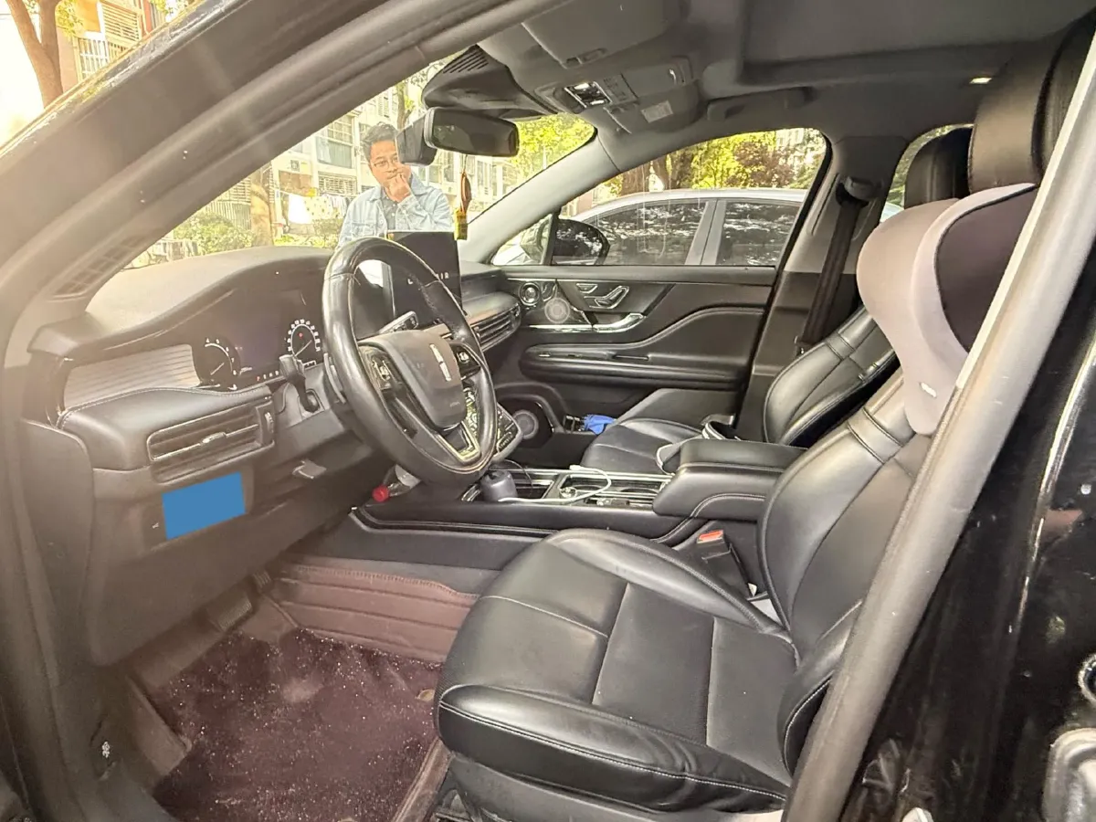 2021 Lincoln Corsair 2.0T 245HP L4 8AT,autocango,china used car exporter,china ev exporter,chinese used car exporter,chinese used ev exporter
