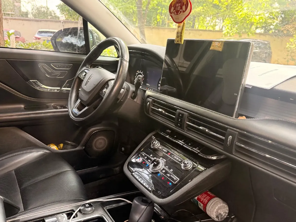 2021 Lincoln Corsair 2.0T 245HP L4 8AT,autocango,china used car exporter,china ev exporter,chinese used car exporter,chinese used ev exporter