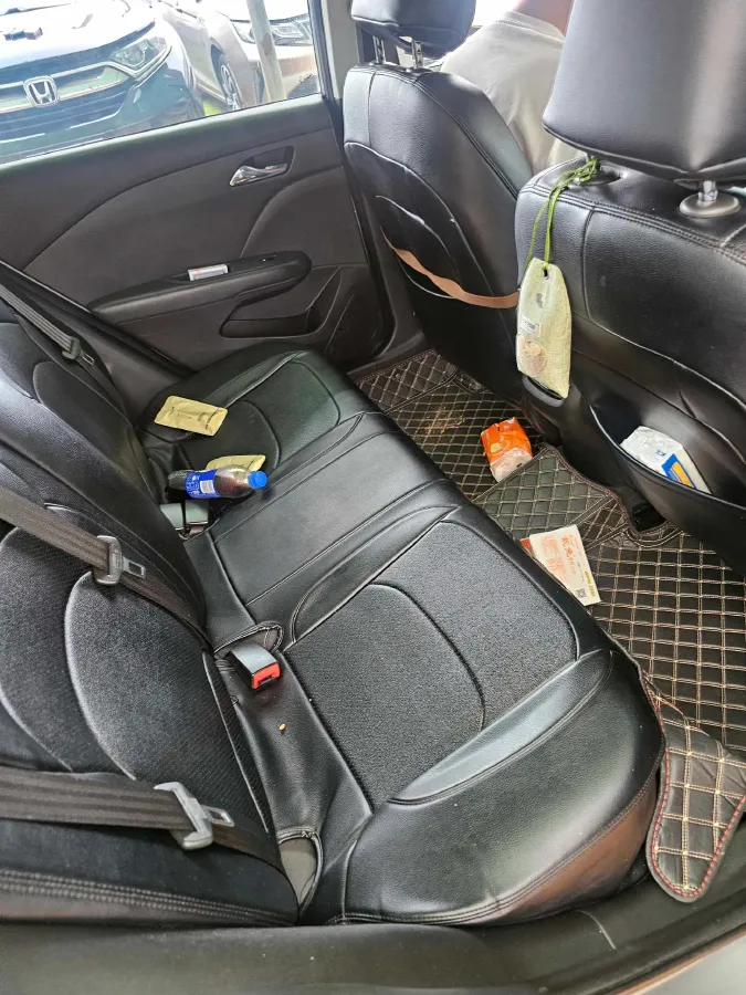 2023 Chevrolet Monza 1.5L 113HP L4 6DCT,autocango,china used car exporter,china ev exporter,chinese used car exporter,chinese used ev exporter