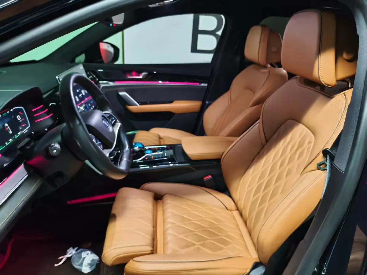 2022 Jeep Grand Commander 2.0T 265HP L4 9AT,autocango,china used car exporter,china ev exporter,chinese used car exporter,chinese used ev exporter