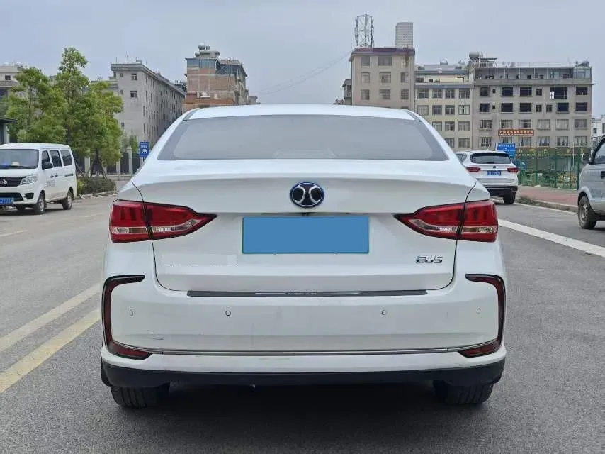 2018 BeiJing Auto EU5 BEV 53.66KWH,autocango,china used car exporter,china ev exporter,chinese used car exporter,chinese used ev exporter
