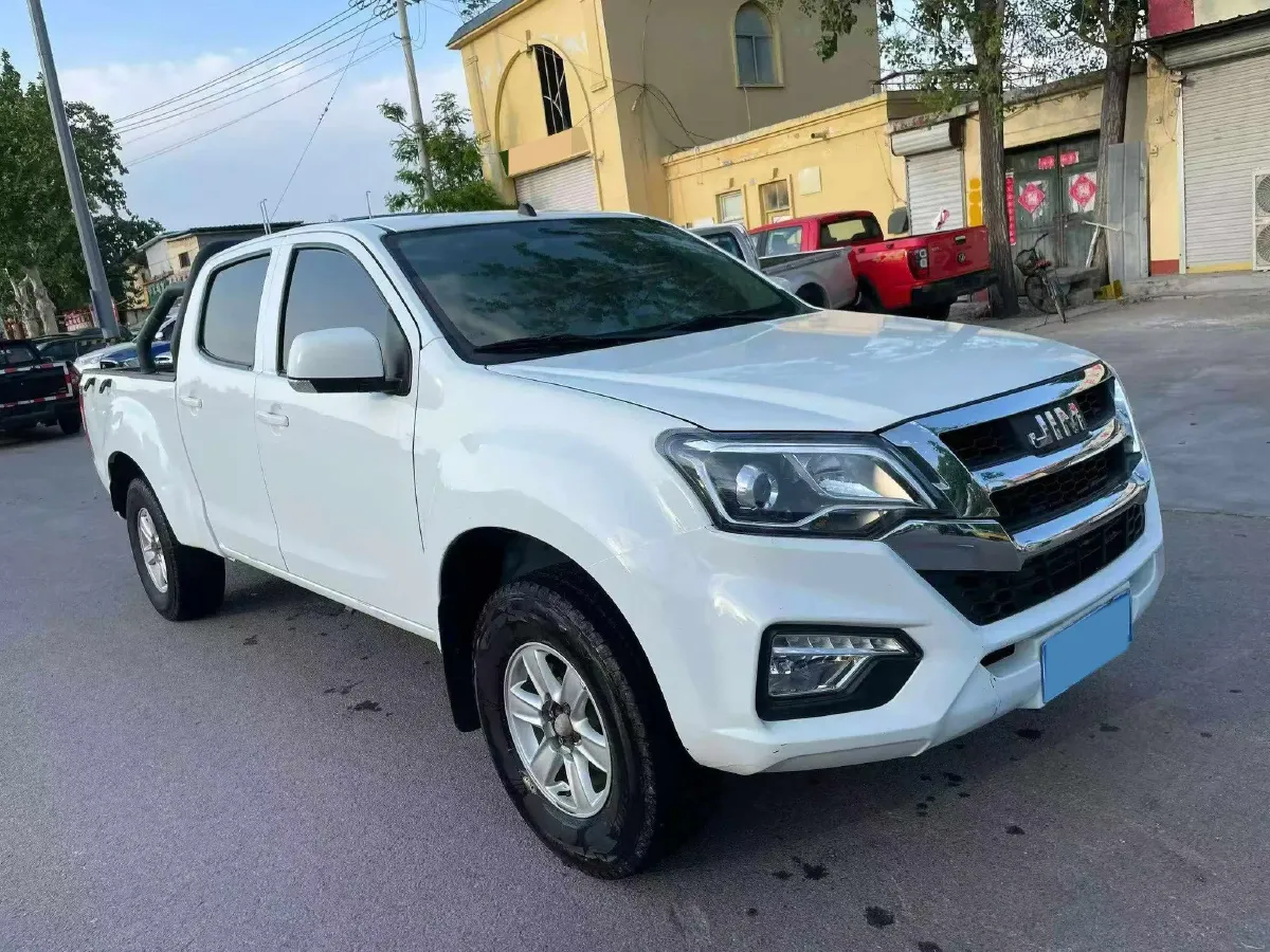 2022 Isuzu RE-MAX Jim 2.8T 120HP L4 5MT,autocango,china used car exporter,china ev exporter,chinese used car exporter,chinese used ev exporter