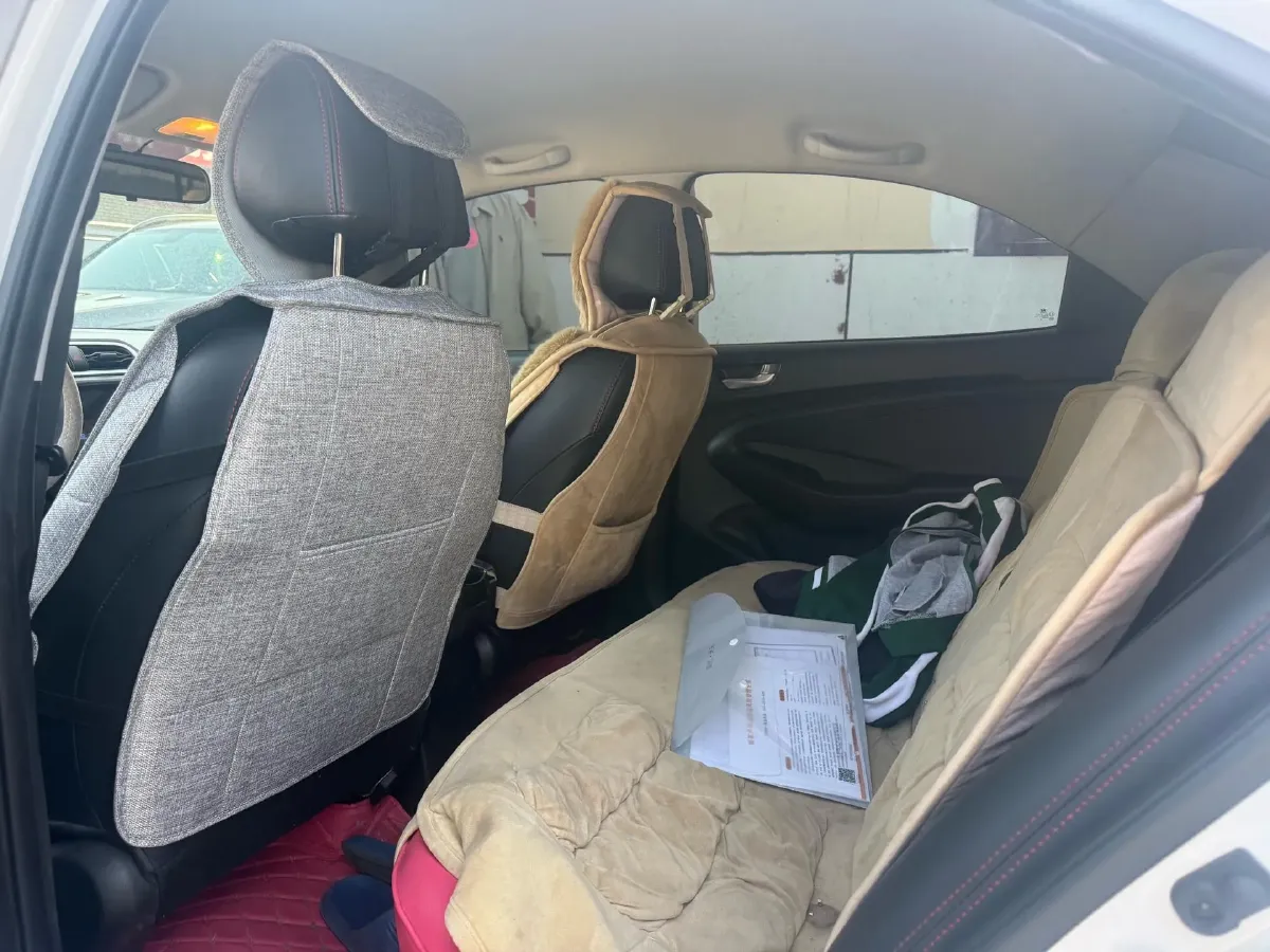 2020 Hyundai Reina 1.4L 95HP L4 5MT,autocango,china used car exporter,china ev exporter,chinese used car exporter,chinese used ev exporter