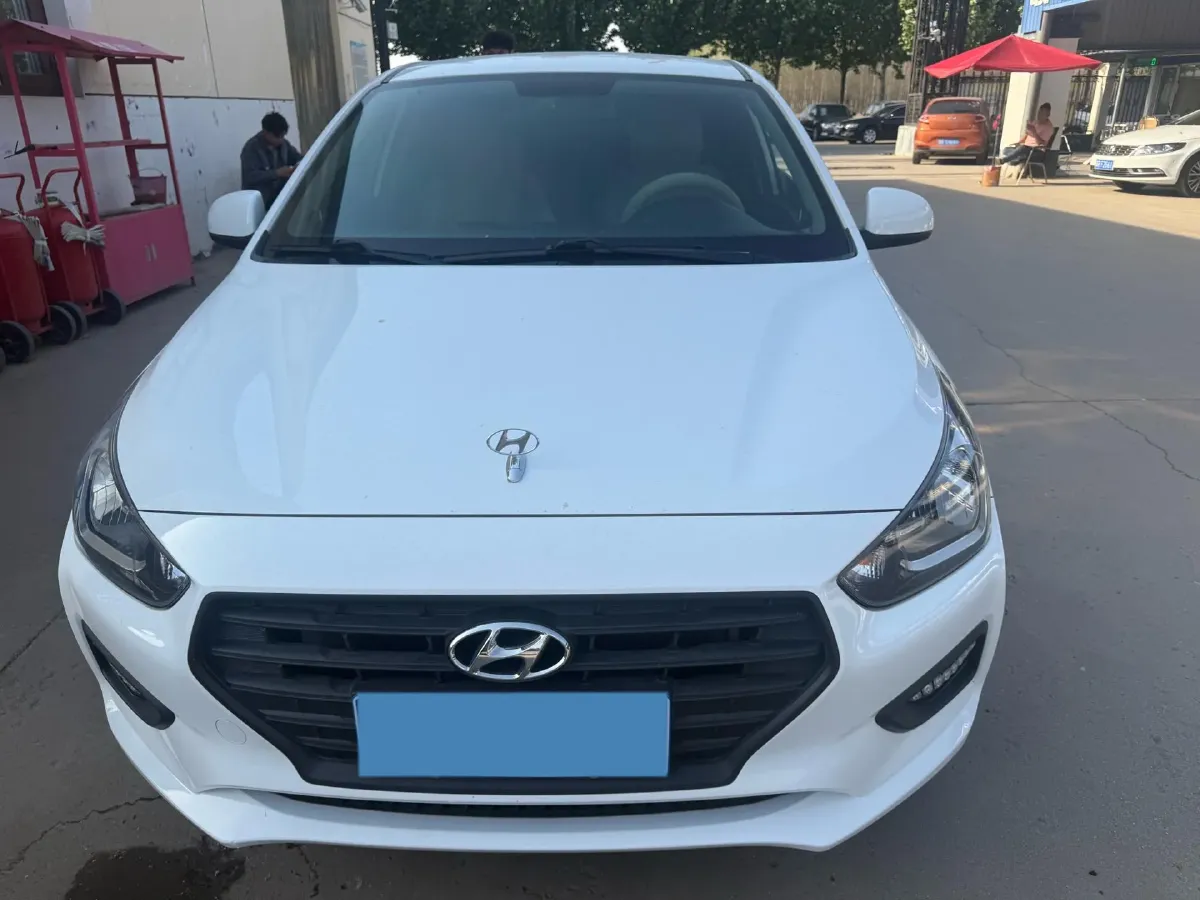 2020 Hyundai Reina 1.4L 95HP L4 5MT,autocango,china used car exporter,china ev exporter,chinese used car exporter,chinese used ev exporter