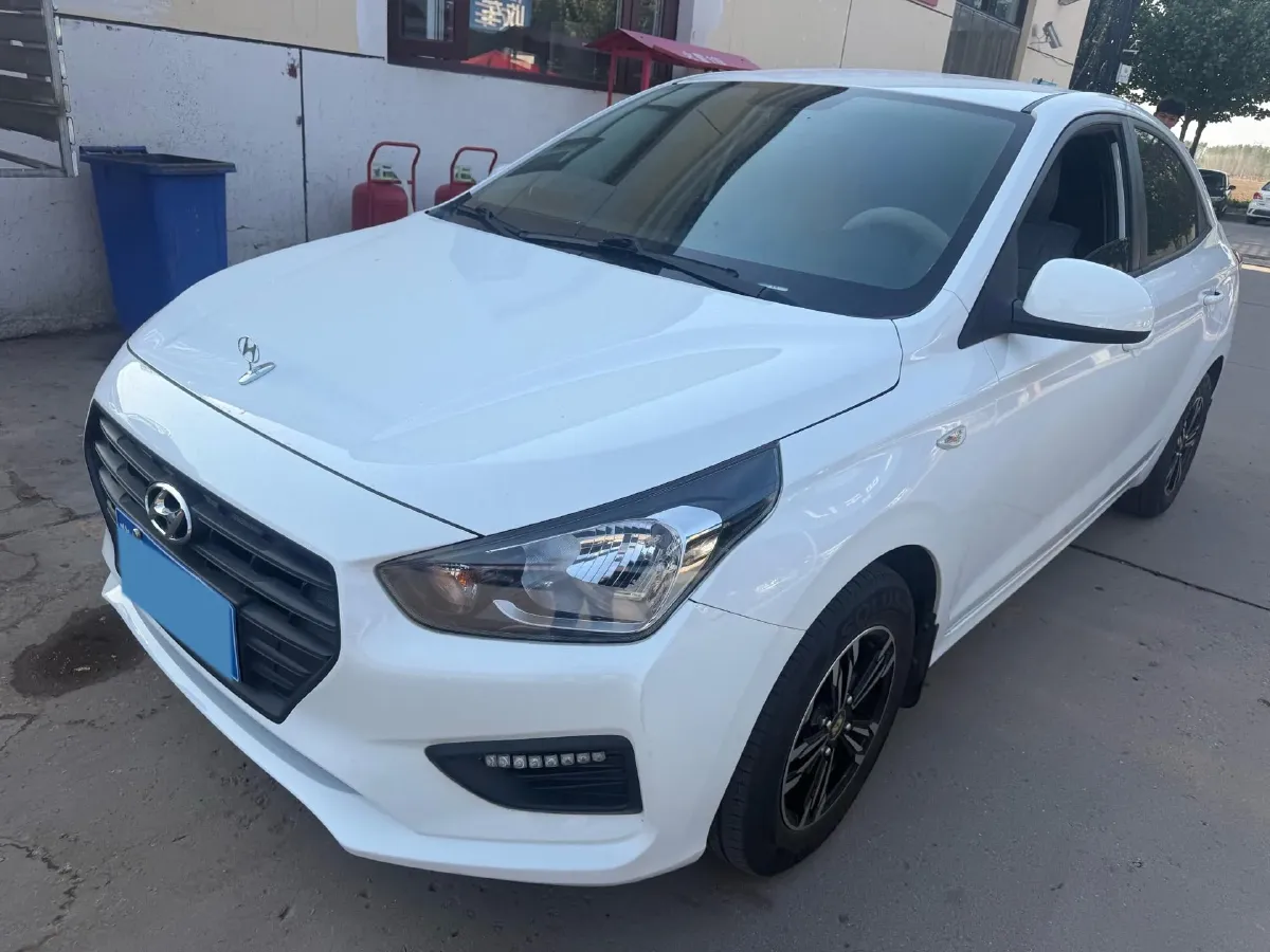 2020 Hyundai Reina 1.4L 95HP L4 5MT,autocango,china used car exporter,china ev exporter,chinese used car exporter,chinese used ev exporter