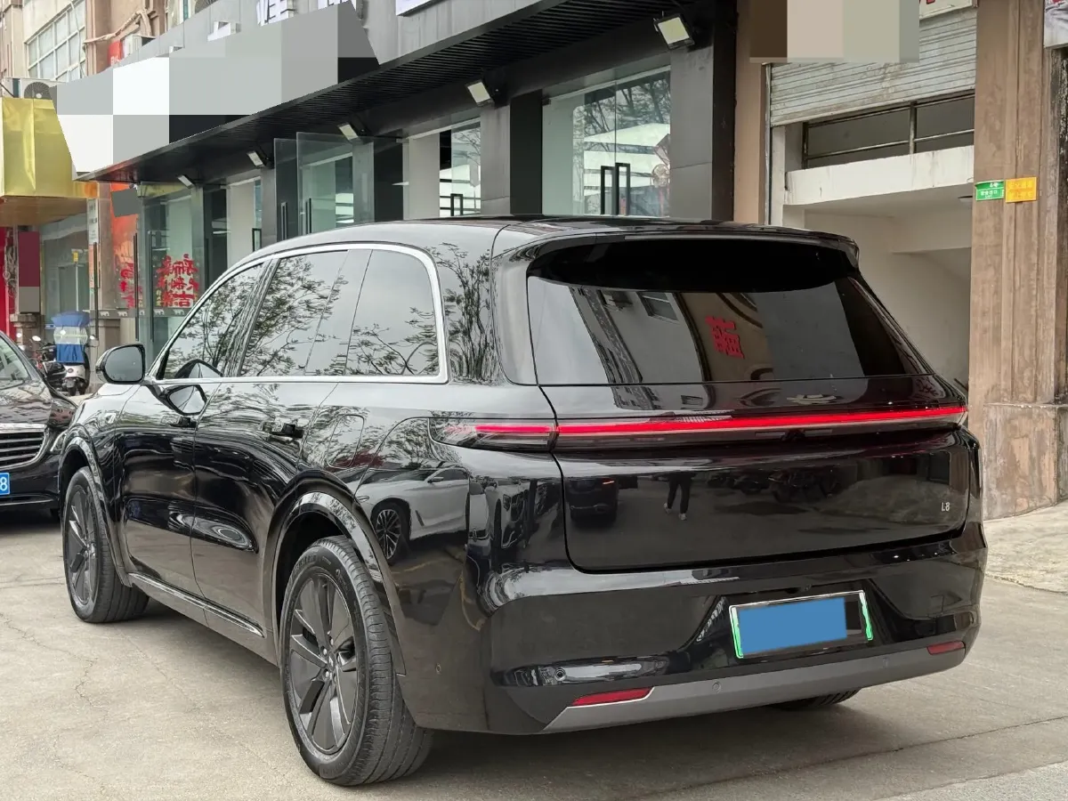 2024 Volvo S60 2.0T 197HP L4 7DCT,autocango,china used car exporter,china ev exporter,chinese used car exporter,chinese used ev exporter