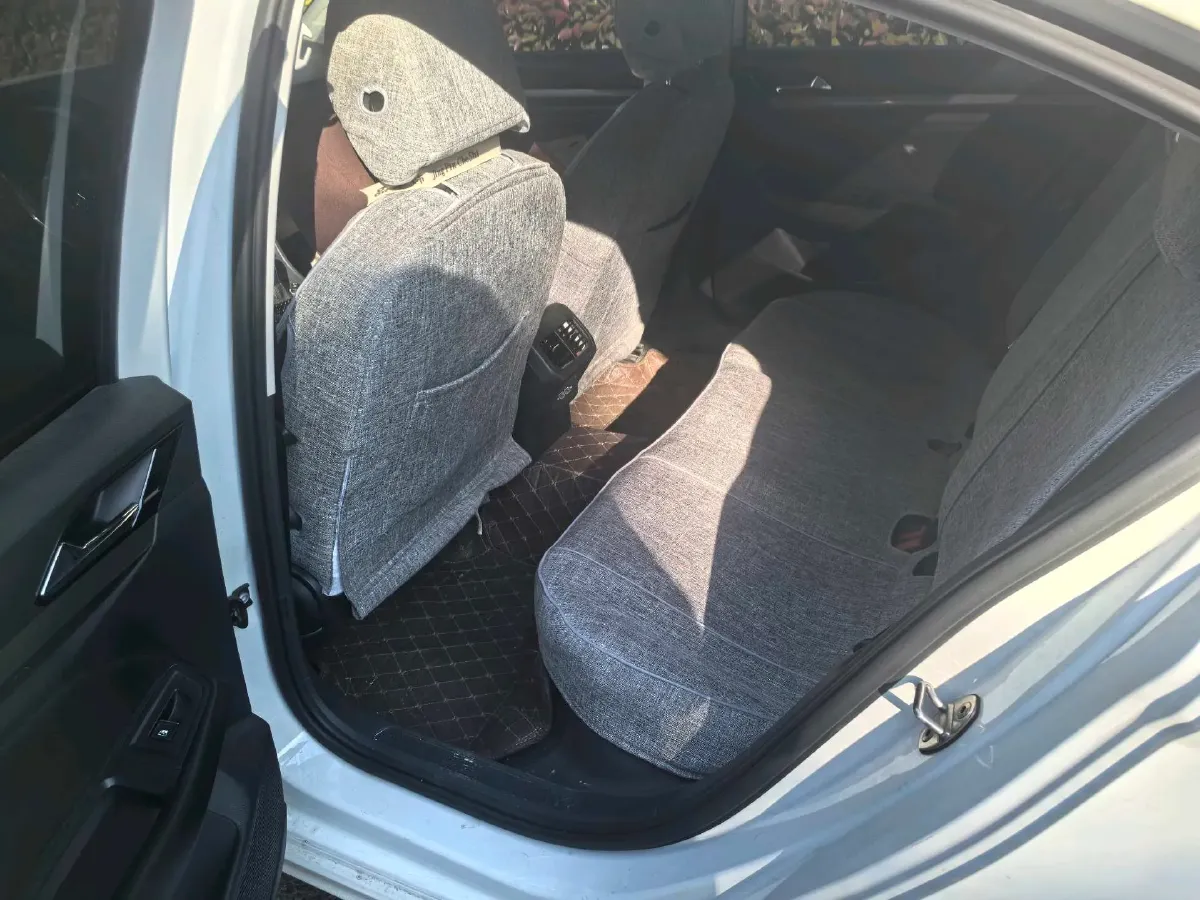 2019 MAXUS T70 2.0T 163HP L4 6AT,autocango,china used car exporter,china ev exporter,chinese used car exporter,chinese used ev exporter