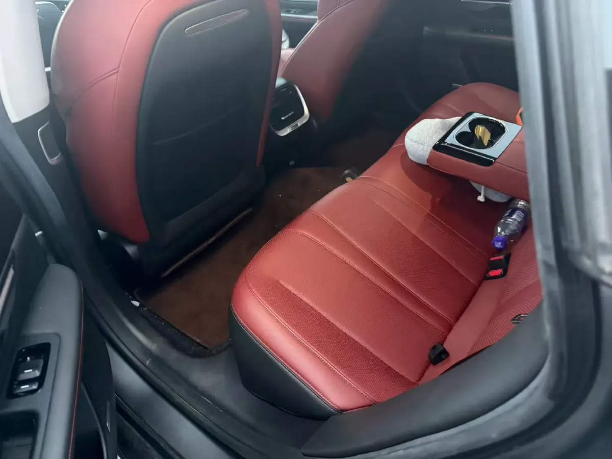 2020 Xpeng P7 BEV 80.9KWH,autocango,china used car exporter,china ev exporter,chinese used car exporter,chinese used ev exporter
