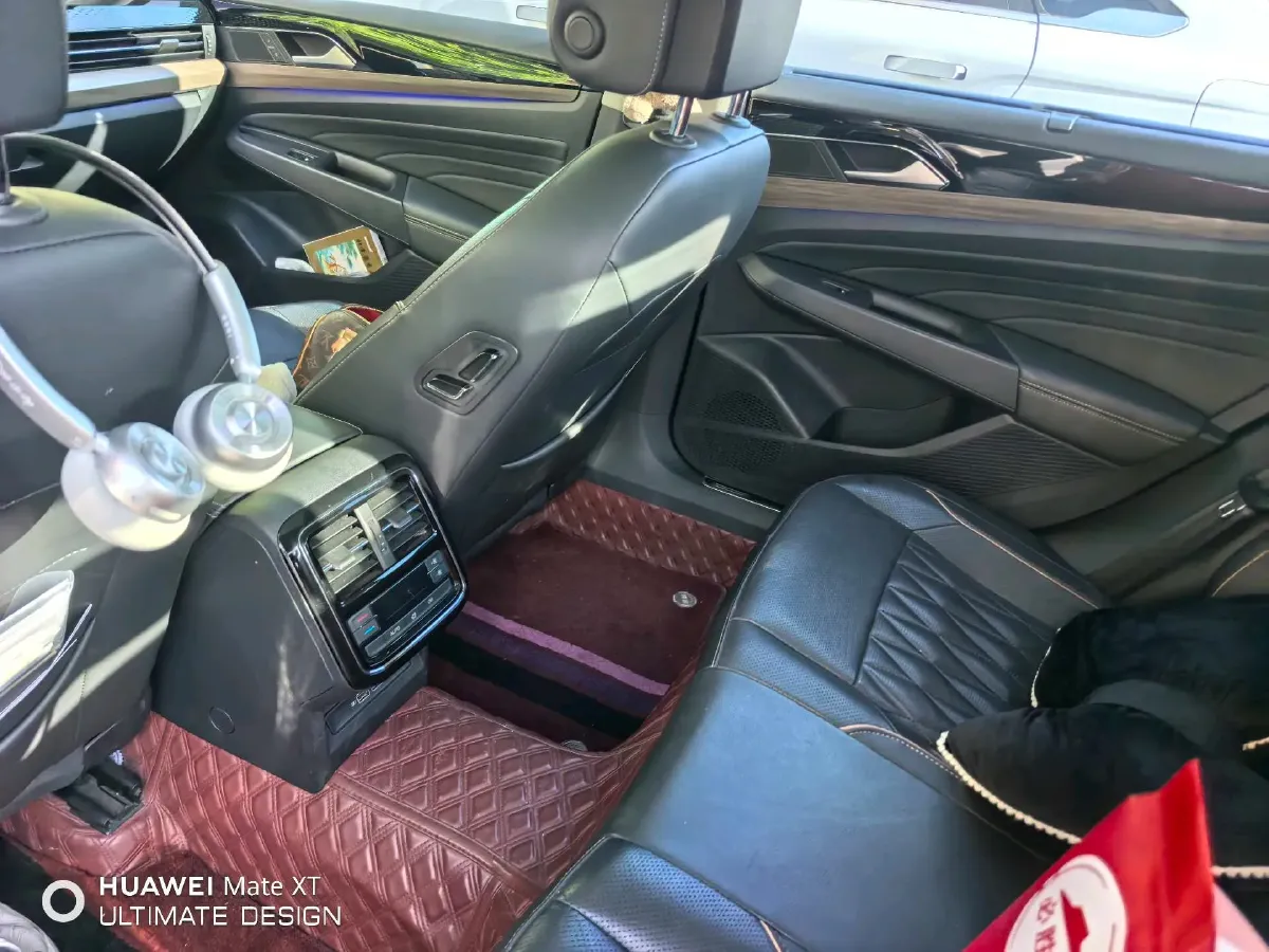 2019 Volvo V40 1.5T 152HP L4 6AT,autocango,china used car exporter,china ev exporter,chinese used car exporter,chinese used ev exporter