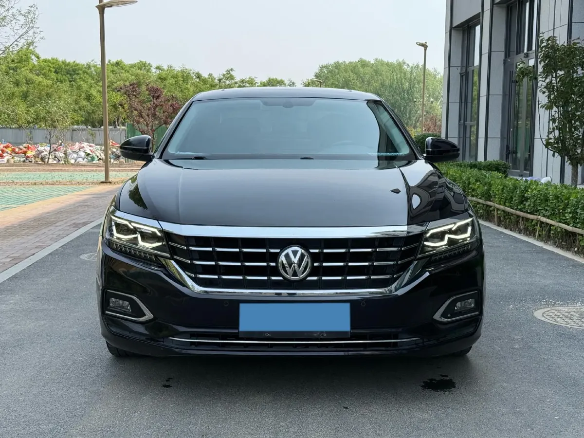 2019 Volvo V40 1.5T 152HP L4 6AT,autocango,china used car exporter,china ev exporter,chinese used car exporter,chinese used ev exporter