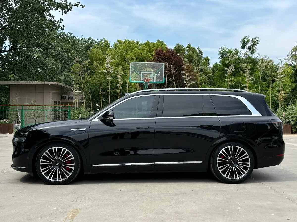 2024 AITO AITO M9 1.5T 152HP L4 REEV 42KWH,autocango,china used car exporter,china ev exporter,chinese used car exporter,chinese used ev exporter