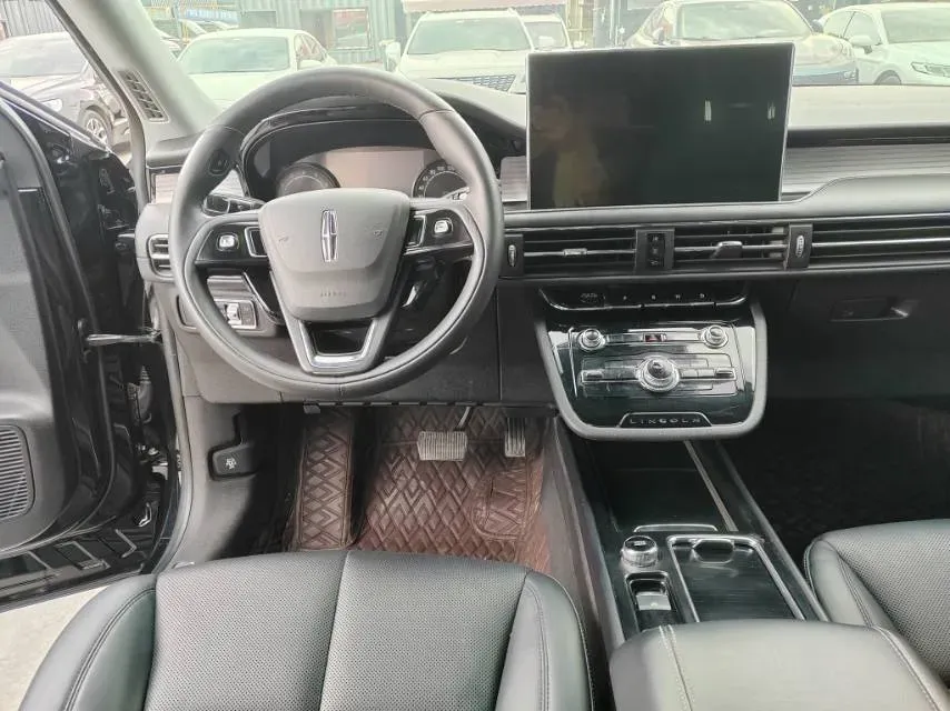 2020 Lincoln Corsair 2.0T 245HP L4 8AT,autocango,china used car exporter,china ev exporter,chinese used car exporter,chinese used ev exporter