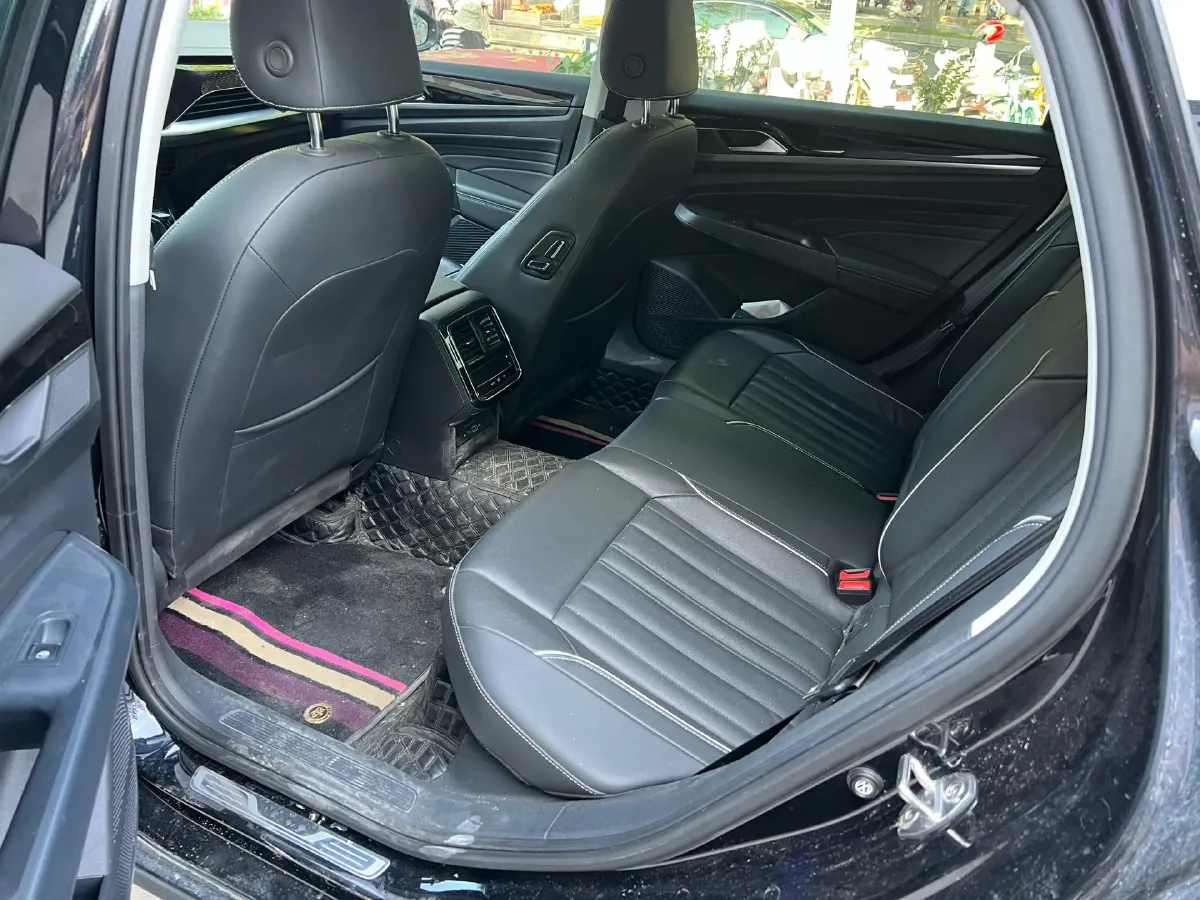 2022 Skoda Kodiak GT 2.0T 186HP L4 7DCT,autocango,china used car exporter,china ev exporter,chinese used car exporter,chinese used ev exporter