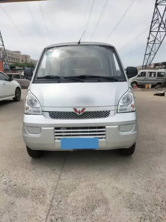 2021 SWM X2 1.5L 112HP L4 5MT,autocango,china used car exporter,china ev exporter,chinese used car exporter,chinese used ev exporter