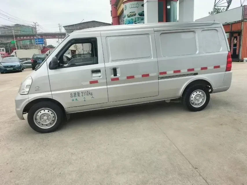2021 SWM X2 1.5L 112HP L4 5MT,autocango,china used car exporter,china ev exporter,chinese used car exporter,chinese used ev exporter