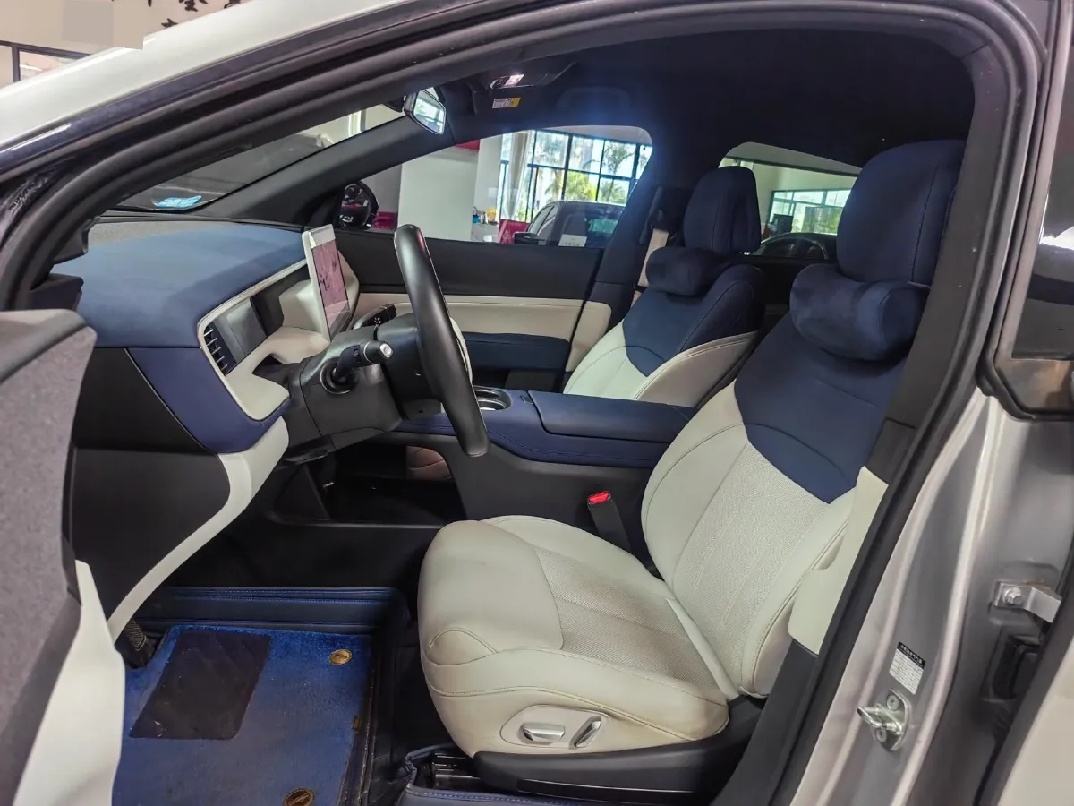 2023 Xpeng G6 BEV 66KWH,autocango,china used car exporter,china ev exporter,chinese used car exporter,chinese used ev exporter