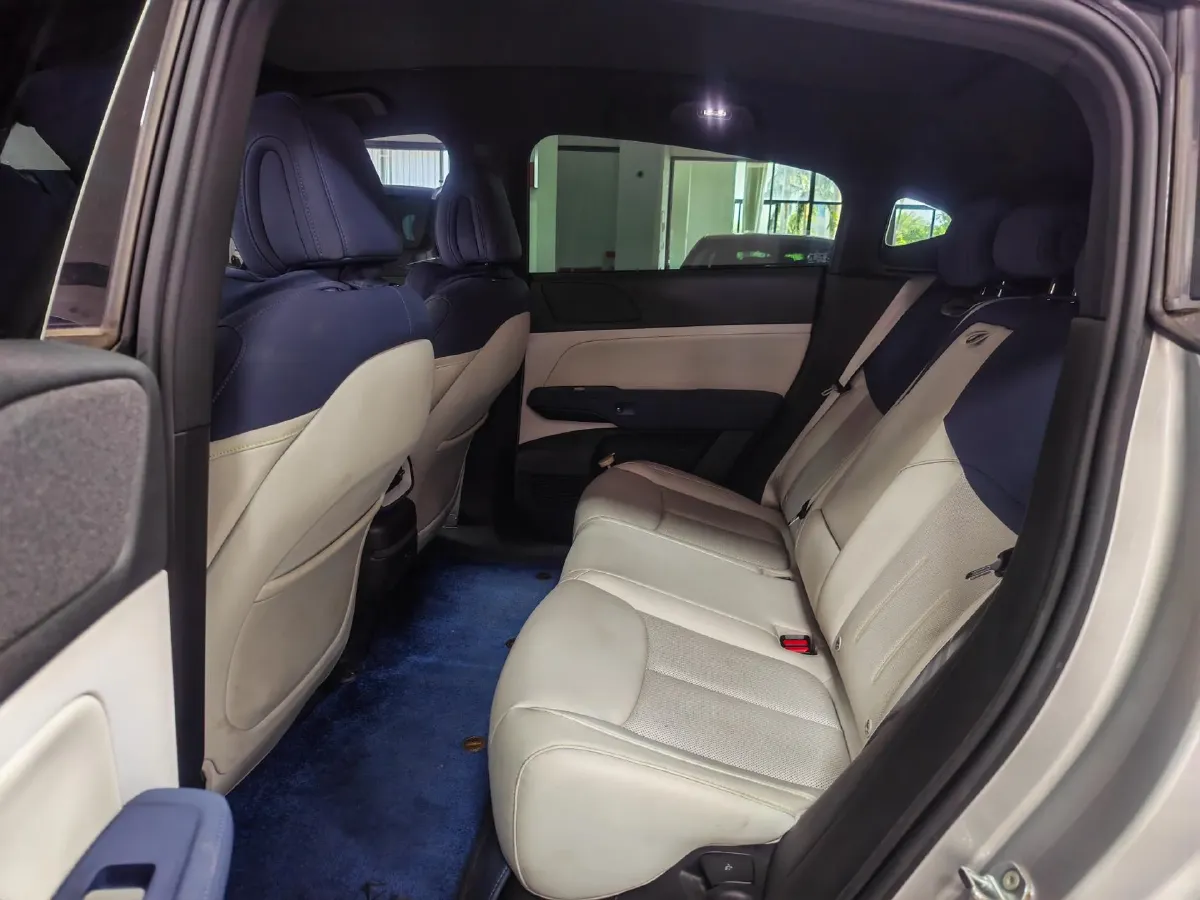 2023 Xpeng G6 BEV 66KWH,autocango,china used car exporter,china ev exporter,chinese used car exporter,chinese used ev exporter