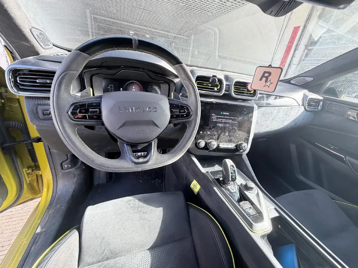 2021 LYNK&CO 03 2.0T 254HP L4 8AT,autocango,china used car exporter,china ev exporter,chinese used car exporter,chinese used ev exporter