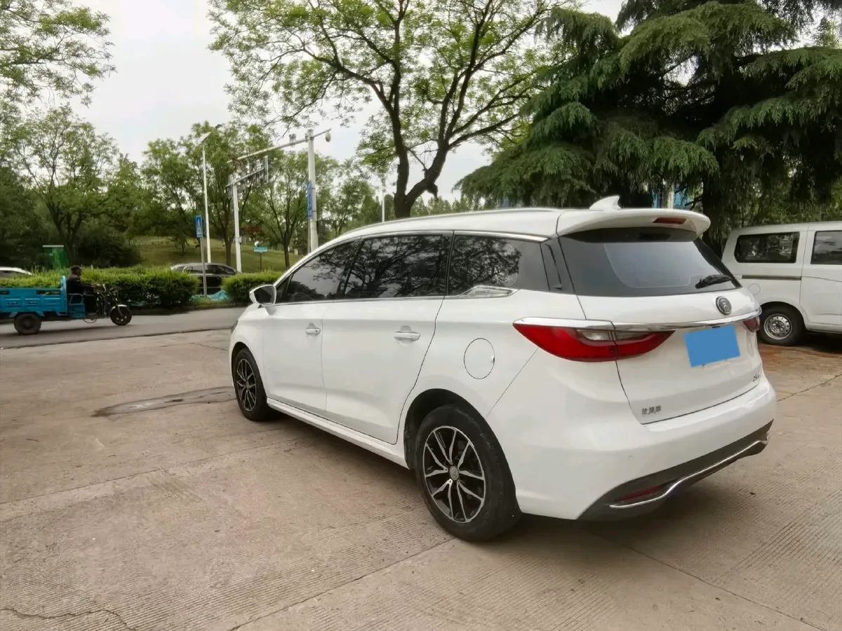 2018 BYD Song MAX 1.5T 154HP L4 6DCT,autocango,china used car exporter,china ev exporter,chinese used car exporter,chinese used ev exporter