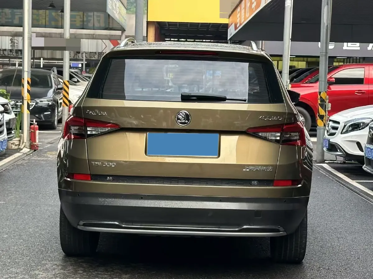 2018 Skoda Kodiak 2.0T 186HP L4 7DCT,autocango,china used car exporter,china ev exporter,chinese used car exporter,chinese used ev exporter