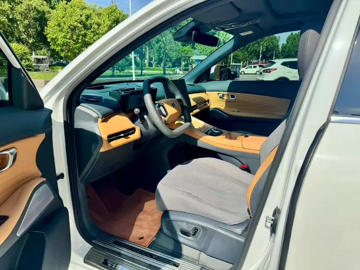 2025 BYD Sea Lion 05 DM-i 1.5L 101HP L4 E-CVT PHEV 18.3KWH,autocango,china used car exporter,china ev exporter,chinese used car exporter,chinese used ev exporter