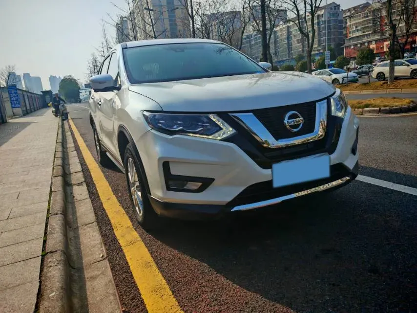 2020 Nissan X-Trail 2.0L 154HP L4 CVT,autocango,china used car exporter,china ev exporter,chinese used car exporter,chinese used ev exporter