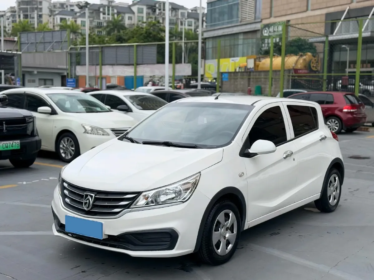 2020 BaoJun 310 1.2L 80HP L4 5MT,autocango,china used car exporter,china ev exporter,chinese used car exporter,chinese used ev exporter