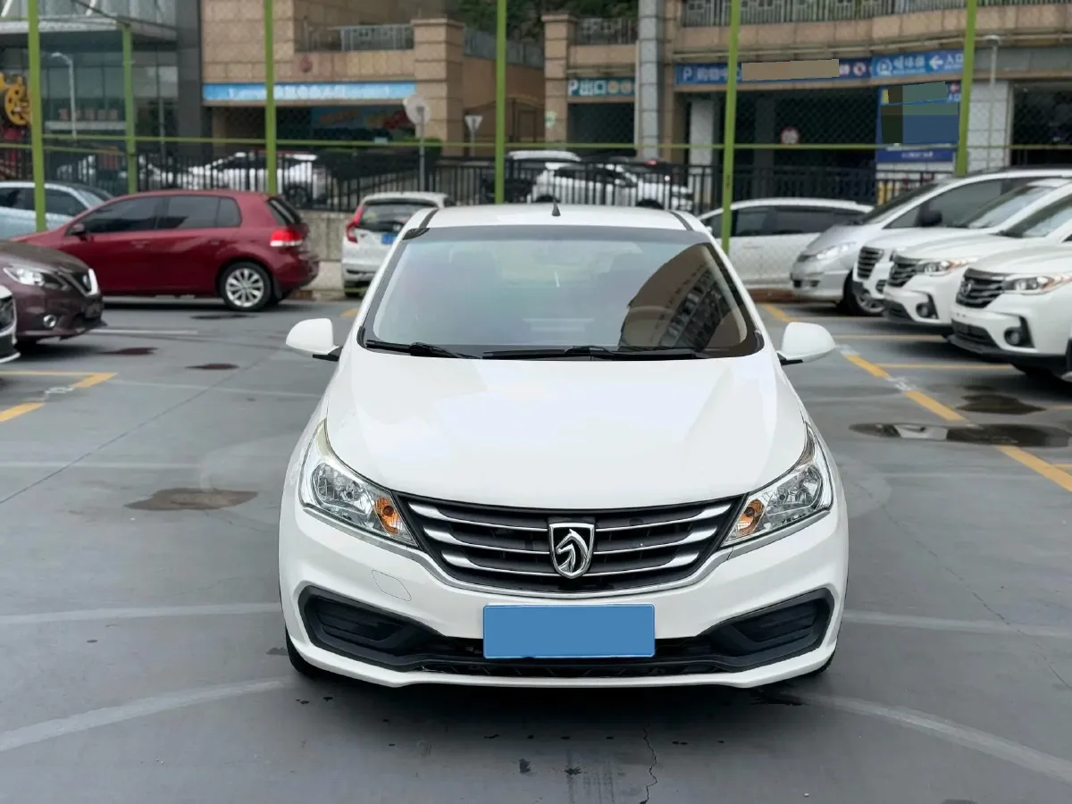 2020 BaoJun 310 1.2L 80HP L4 5MT,autocango,china used car exporter,china ev exporter,chinese used car exporter,chinese used ev exporter