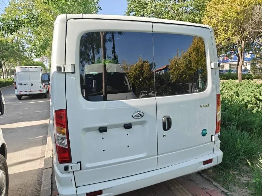 2023 DongFeng DFAC YuFeng 2.0T 136HP L4 6MT,autocango,china used car exporter,china ev exporter,chinese used car exporter,chinese used ev exporter