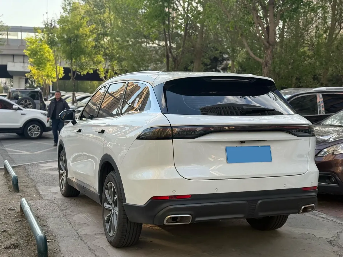 2024 Chery Tiggo8L 2.0T 254HP L4 8AT,autocango,china used car exporter,china ev exporter,chinese used car exporter,chinese used ev exporter