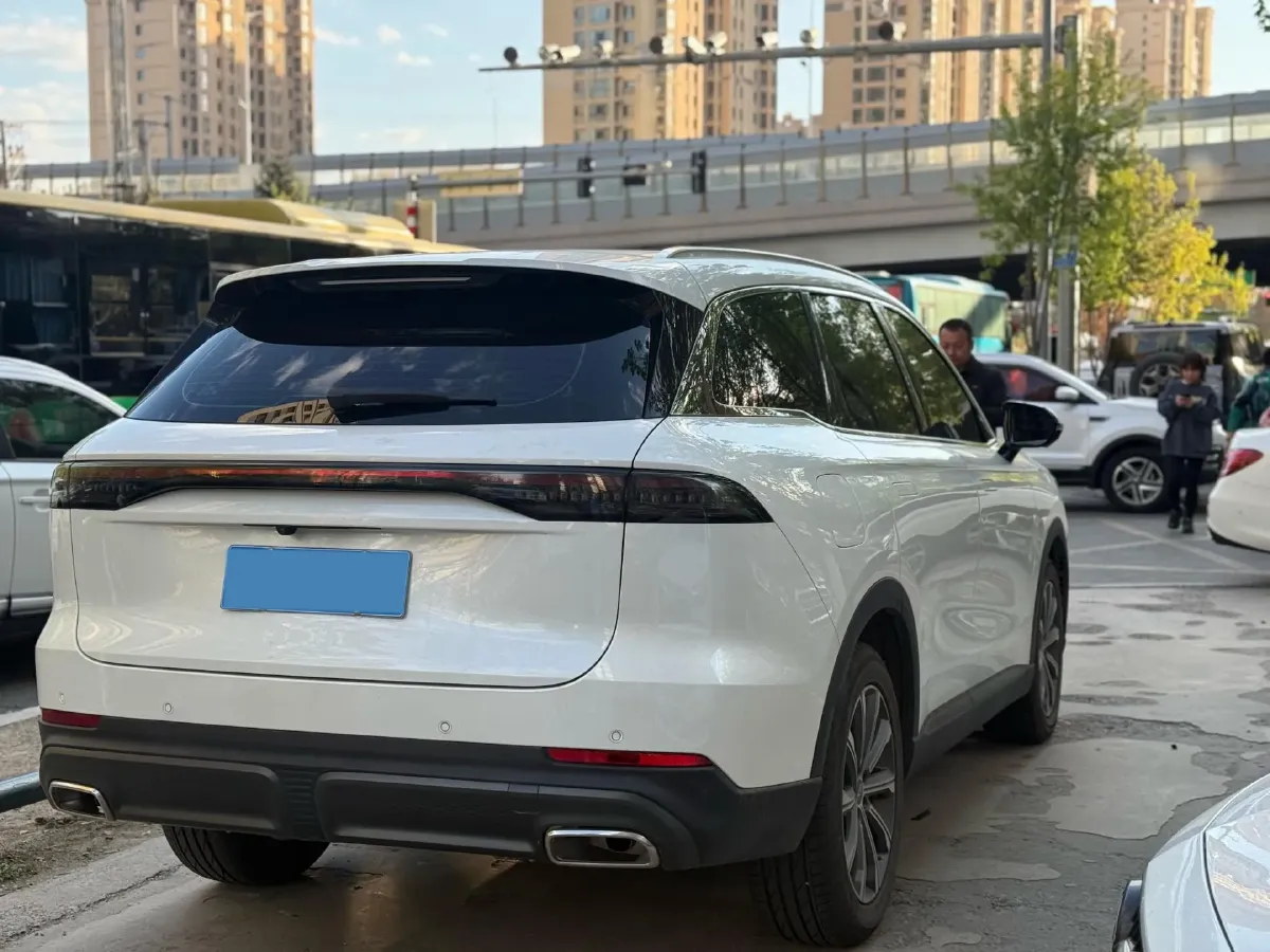 2024 Chery Tiggo8L 2.0T 254HP L4 8AT,autocango,china used car exporter,china ev exporter,chinese used car exporter,chinese used ev exporter