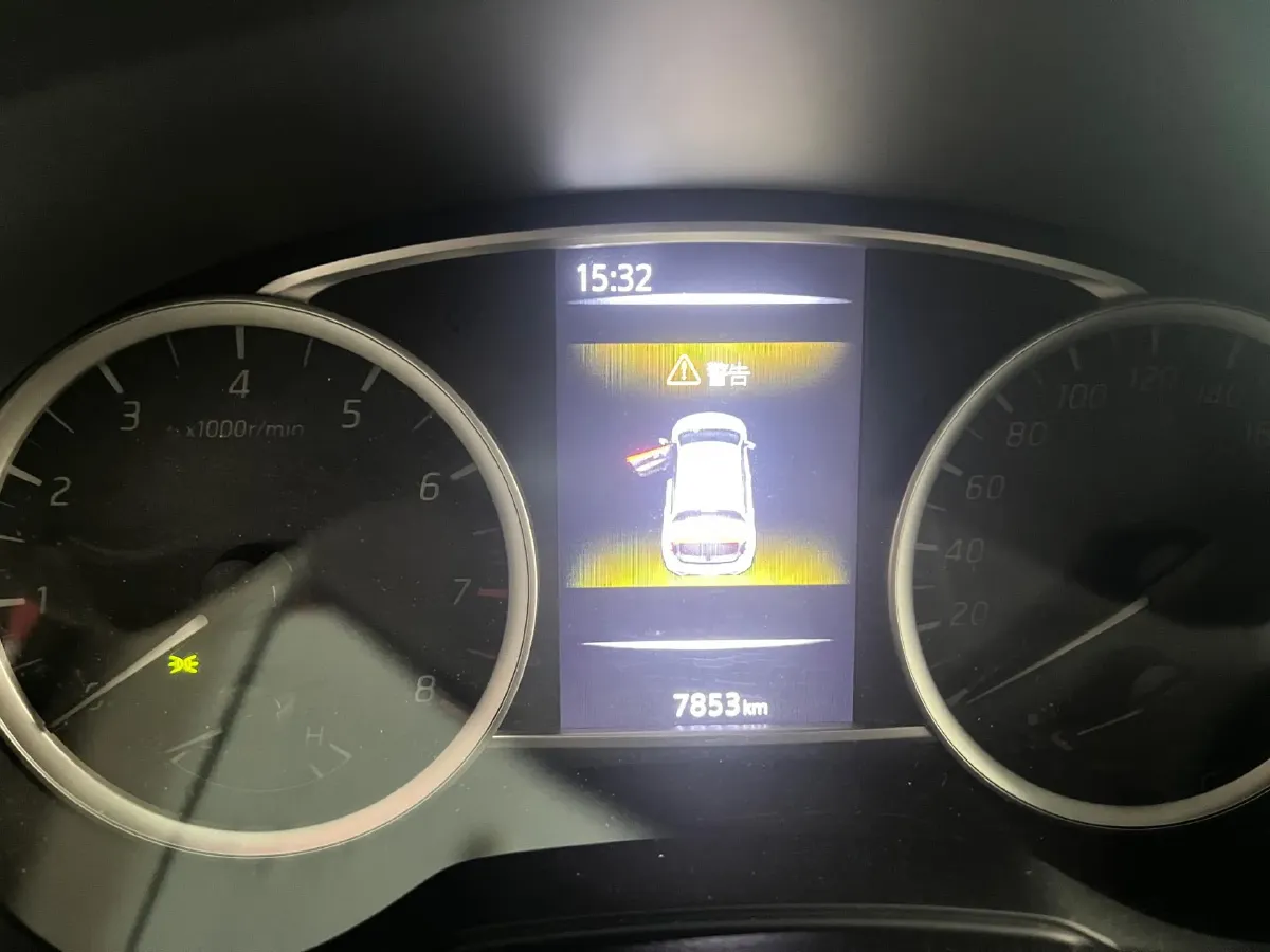 2021 Nissan Tiida 1.6L 122HP L4 CVT,autocango,china used car exporter,china ev exporter,chinese used car exporter,chinese used ev exporter