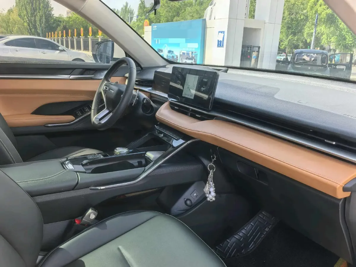 2021 Haval H6 1.5T 169HP L4 7DCT,autocango,china used car exporter,china ev exporter,chinese used car exporter,chinese used ev exporter