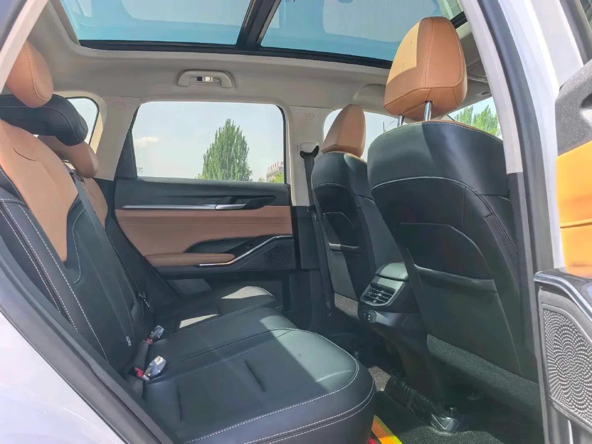 2021 Haval H6 1.5T 169HP L4 7DCT,autocango,china used car exporter,china ev exporter,chinese used car exporter,chinese used ev exporter