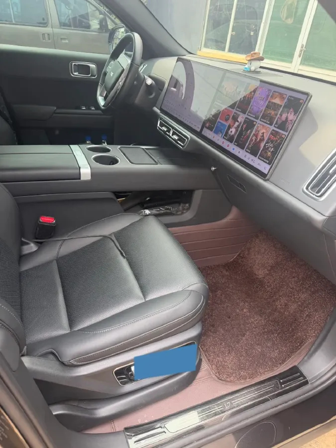2024 Li L8 Range Extended 154HP REEV 52.3KWH,autocango,china used car exporter,china ev exporter,chinese used car exporter,chinese used ev exporter