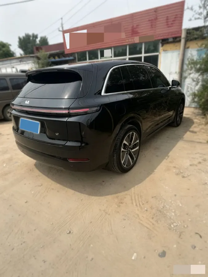 2024 Li L8 Range Extended 154HP REEV 52.3KWH,autocango,china used car exporter,china ev exporter,chinese used car exporter,chinese used ev exporter