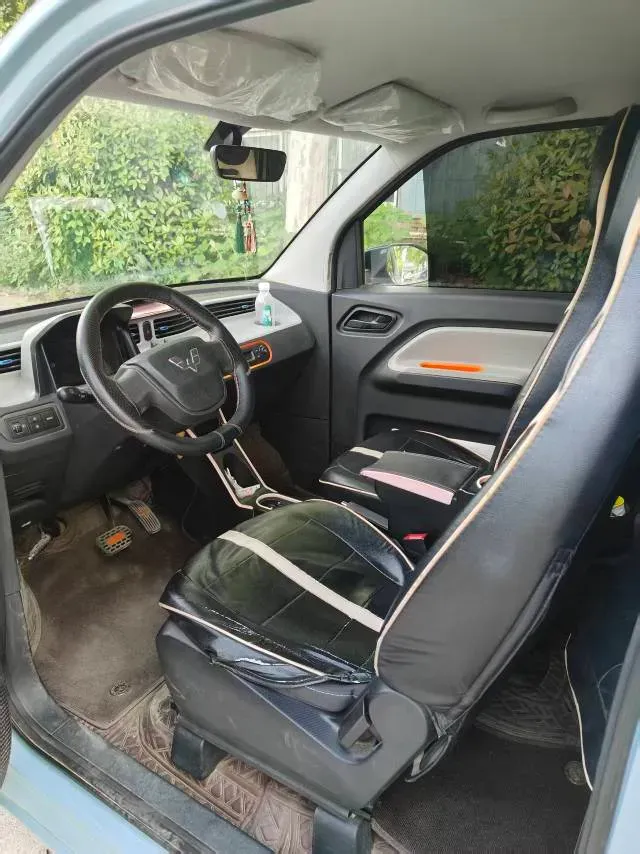 2022 WuLing HongGuang MINI EV BEV 13.9KWH,autocango,china used car exporter,china ev exporter,chinese used car exporter,chinese used ev exporter