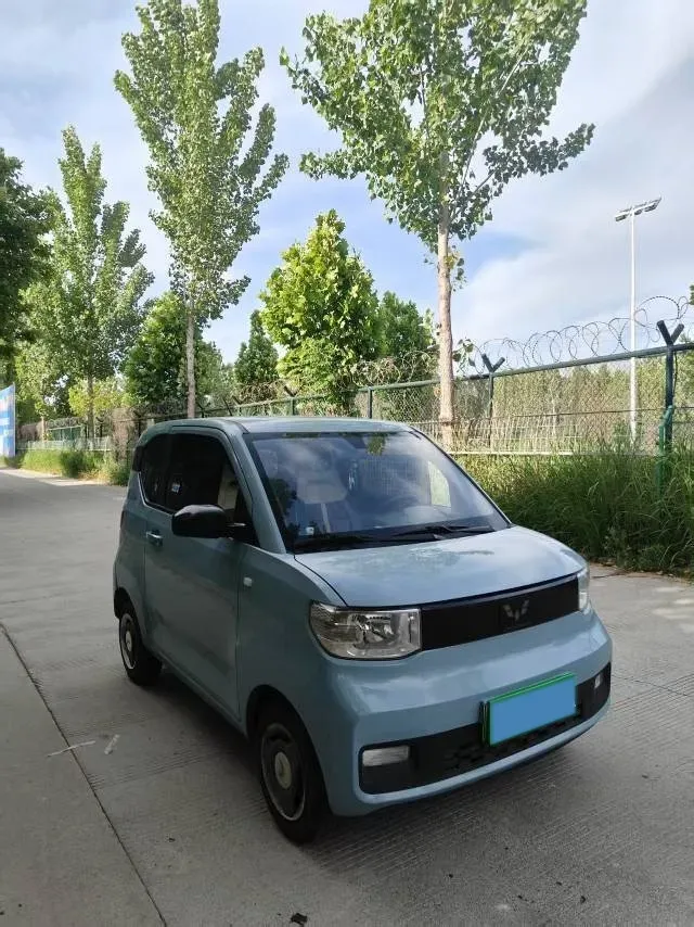 2022 WuLing HongGuang MINI EV BEV 13.9KWH,autocango,china used car exporter,china ev exporter,chinese used car exporter,chinese used ev exporter