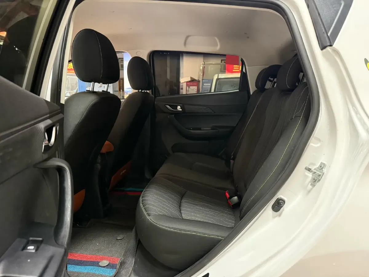 2020 ChangAn BenBen E-Star BEV 32.2KWH,autocango,china used car exporter,china ev exporter,chinese used car exporter,chinese used ev exporter