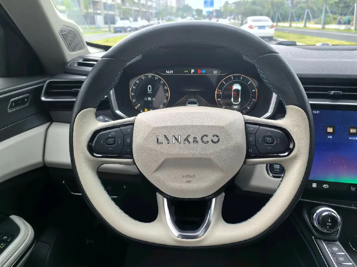 2017 Foton Sauvana 2.0T 218HP L4 6AT,autocango,china used car exporter,china ev exporter,chinese used car exporter,chinese used ev exporter