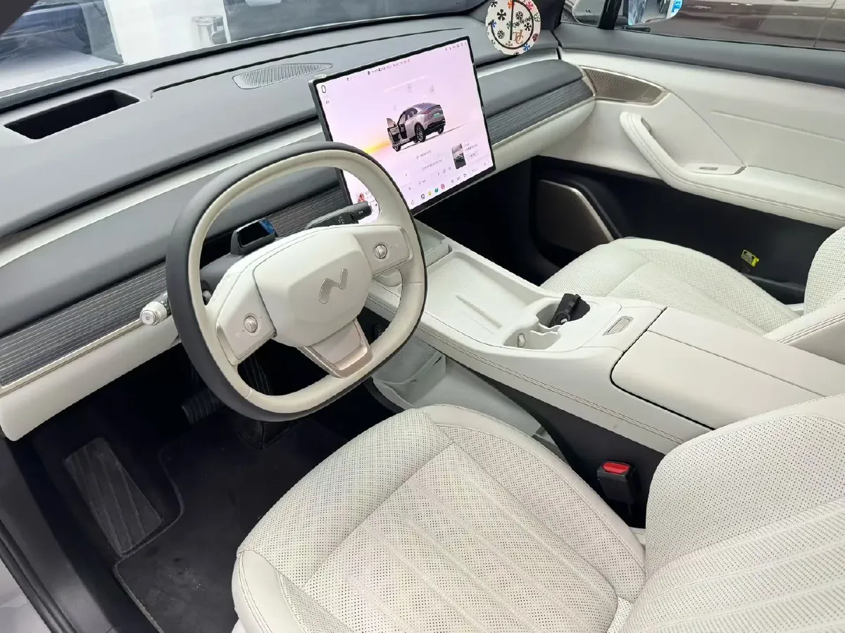 2024 ONVO L60 BEV 60KWH,autocango,china used car exporter,china ev exporter,chinese used car exporter,chinese used ev exporter
