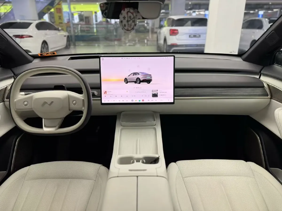 2024 ONVO L60 BEV 60KWH,autocango,china used car exporter,china ev exporter,chinese used car exporter,chinese used ev exporter