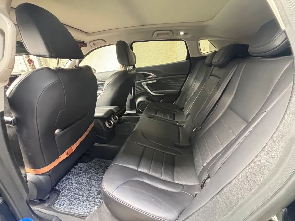 2020 WEY VV7 2.0T 227HP L4 7DCT,autocango,china used car exporter,china ev exporter,chinese used car exporter,chinese used ev exporter