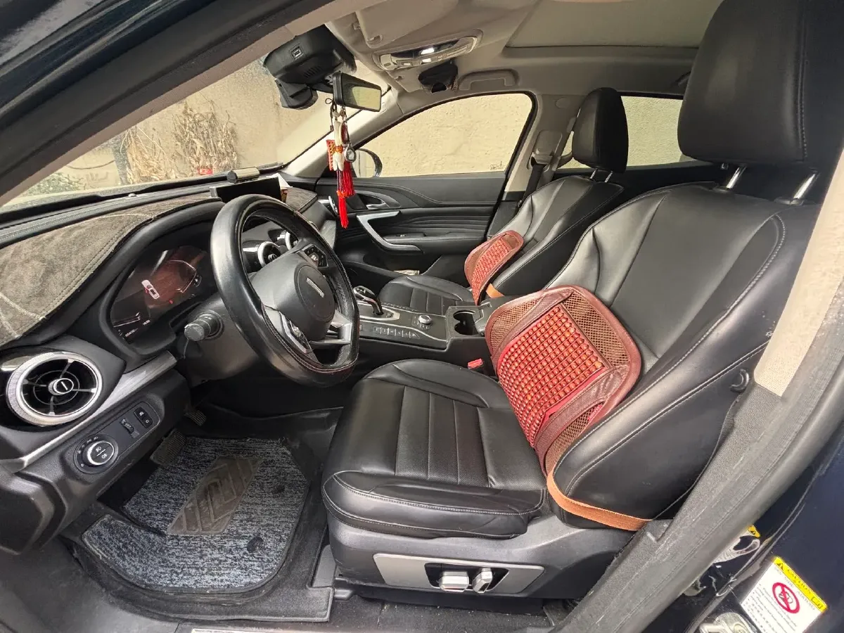 2020 WEY VV7 2.0T 227HP L4 7DCT,autocango,china used car exporter,china ev exporter,chinese used car exporter,chinese used ev exporter