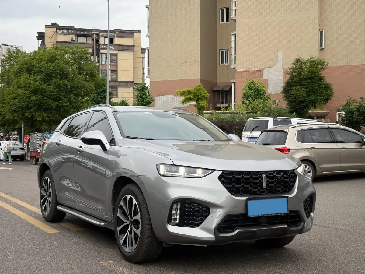 2017 WEY VV7 2.0T 234HP L4 7DCT,autocango,china used car exporter,china ev exporter,chinese used car exporter,chinese used ev exporter