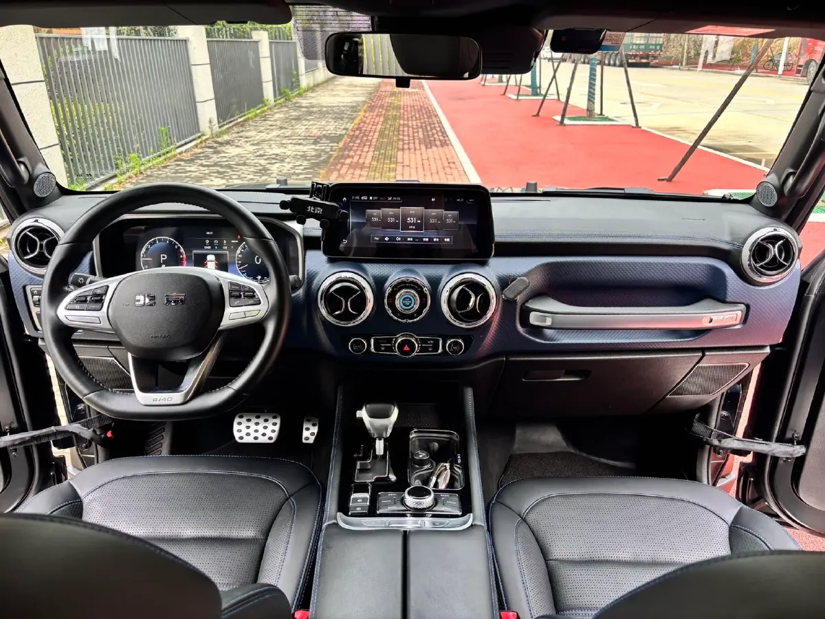 2019 Beijing BJ40 2.3T 231HP L4 6AT,autocango,china used car exporter,china ev exporter,chinese used car exporter,chinese used ev exporter