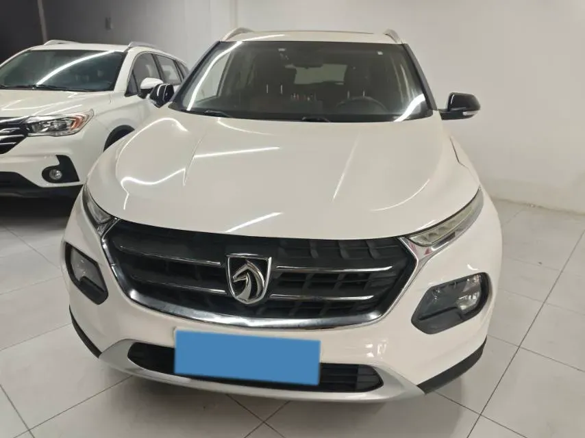 2017 HaiMa S5 Young Edition 1.6L 122HP L4 5MT,autocango,china used car exporter,china ev exporter,chinese used car exporter,chinese used ev exporter